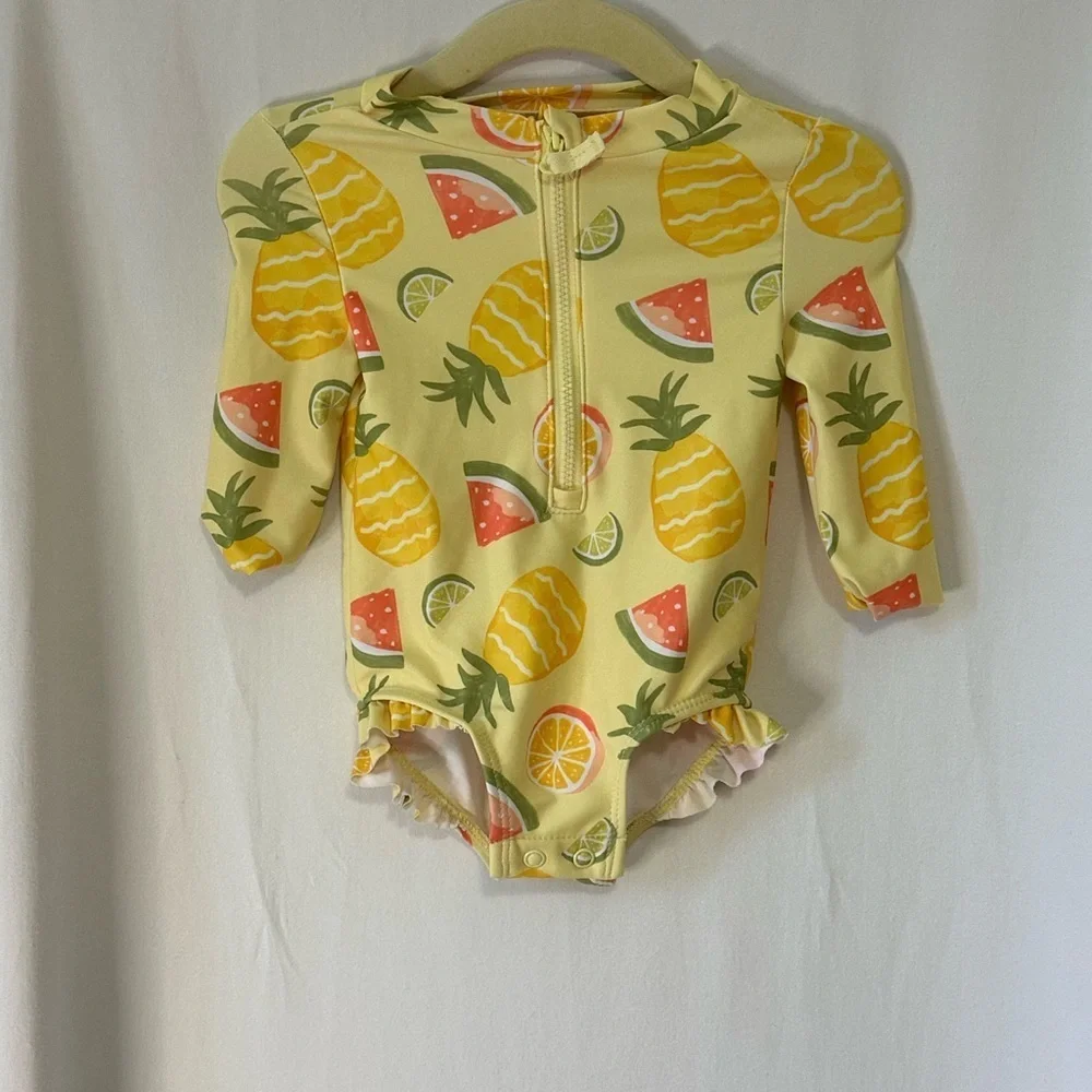 Carter's Lemon and Orange Print Baby Outfit size 6m